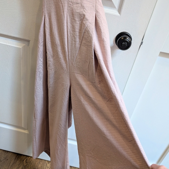Showpo Wide-Leg jumpsuit - Picture 5 of 10